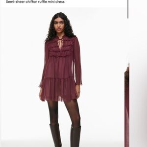 NWT Aritzia Wilfred Alessia Dress Small